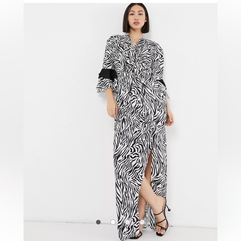 Elvi beautiful black & white zebra print dress, worn only one time